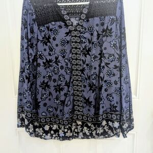 Beach Lunch Lounge Black Blue Floral Boho Chic Long Sleeve Top Small Petite